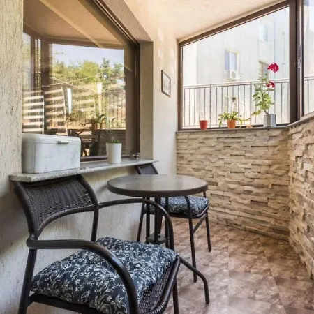 Apartment Summer Breeze *